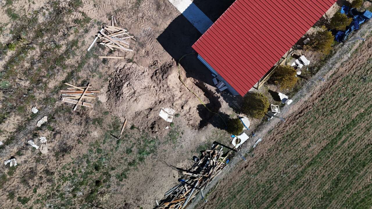 10 gündür kayıptı! Babası öldürüp bahçeye gömmüş 5